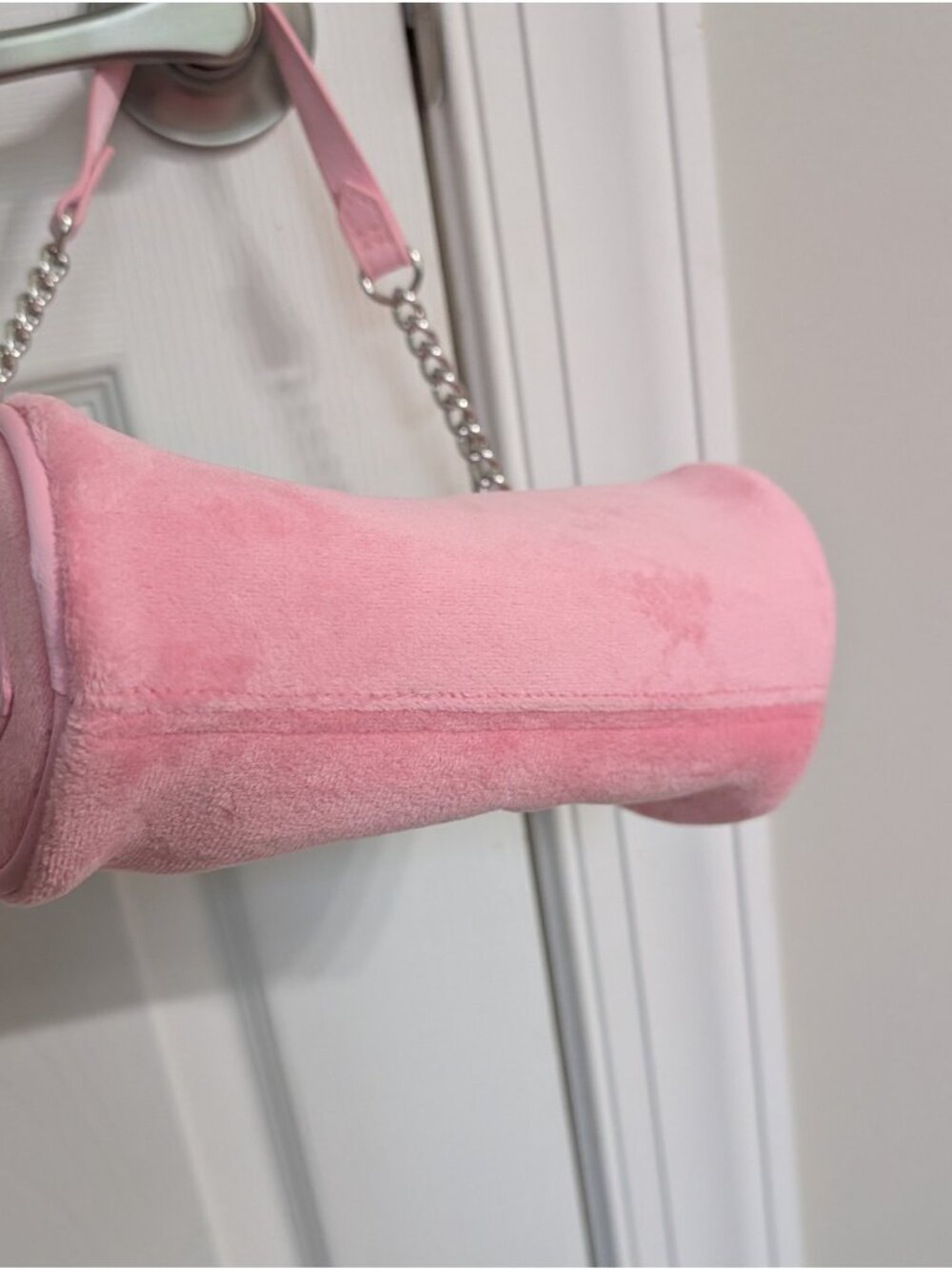 Women's Paris Hilton Pink "That's Hot" Mini Barrel Bag Velour Y2K Style - Picture 6 of 9